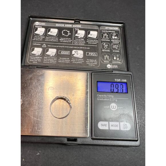 Vintage Celtic knot work sterling silver ring size 8 - Picture 16 of 16